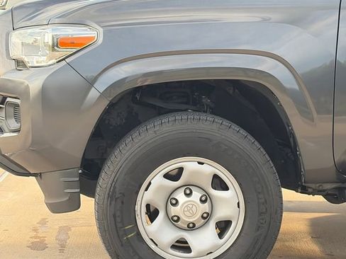 Used 2023 Toyota Tacoma SR AWD/4WD image 5
