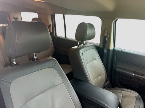 Used 2018 Ford Flex SEL w/ Equipment Group 202A FWD image 30