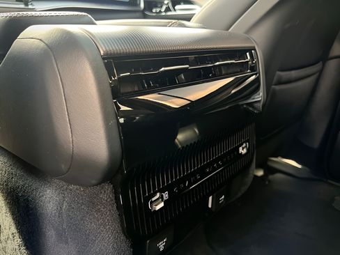 Used 2022 Jeep Grand Wagoneer Series II AWD/4WD image 22