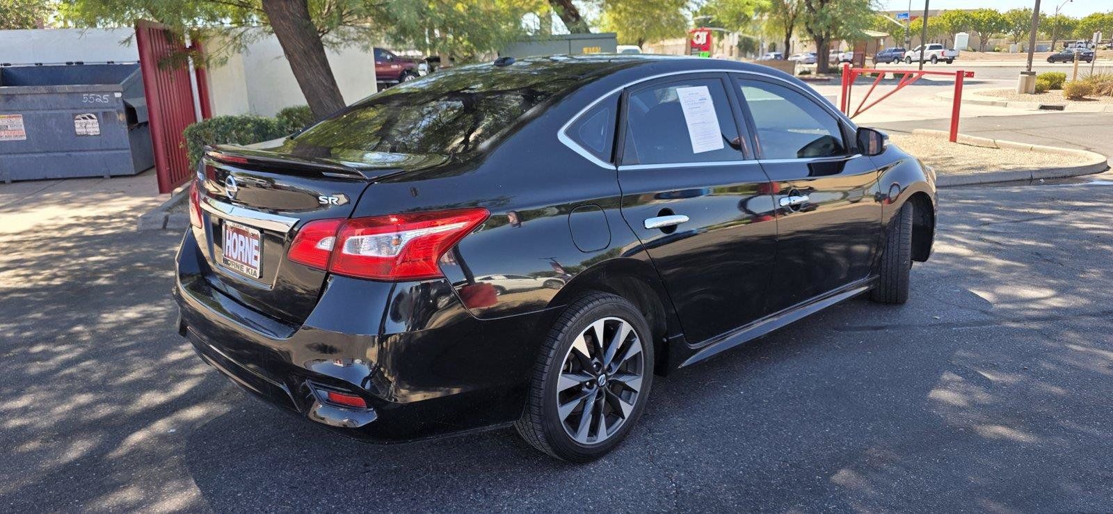 Used 2019 Nissan Sentra SR FWD image 5