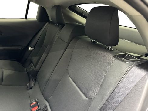 Used 2024 Toyota Prius LE image 34