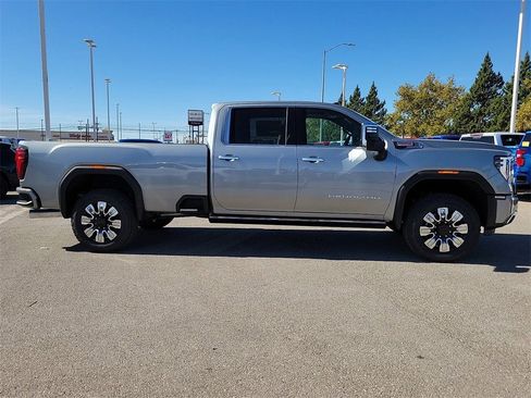 New 2026 GMC Sierra 3500 Denali w/ Denali Reserve Package image 12
