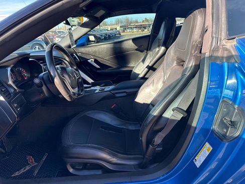 Used 2016 Chevrolet Corvette Stingray Coupe w/ Carbon Flash Badge Package RWD image 9