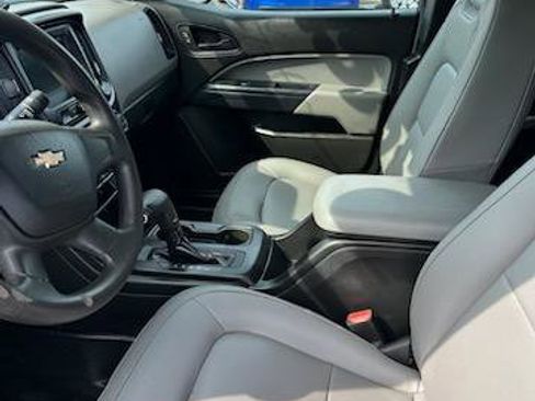 Used 2018 Chevrolet Colorado W/T RWD image 6