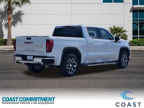 Used 2024 GMC Sierra 1500 SLT w/ SLT Premium Package AWD/4WD image 6