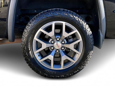 Used 2015 GMC Sierra 1500 SLT image 32