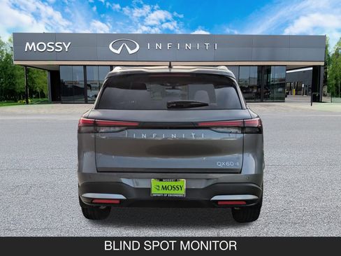 New 2026 INFINITI QX60 Luxe w/ Cargo Package image 9