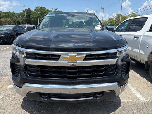 Used 2023 Chevrolet Silverado 1500 LT AWD/4WD image 6