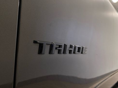 Used 2021 Chevrolet Tahoe Z71 w/ Z71 Signature Package image 15