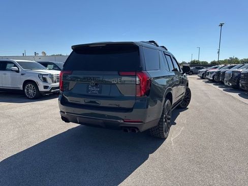 New 2026 GMC Yukon AT4 Ultimate w/ LPO, Floor Liner Package AWD/4WD image 5
