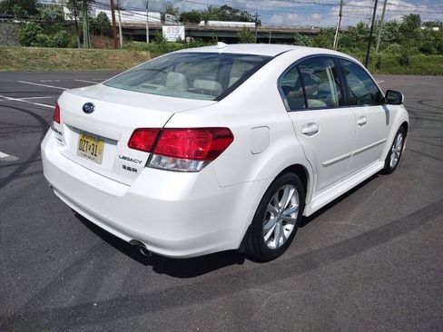 Used 2013 Subaru Legacy 3.6R Limited AWD/4WD image 6