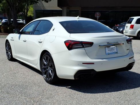 Used 2022 Maserati Ghibli Modena RWD image 10