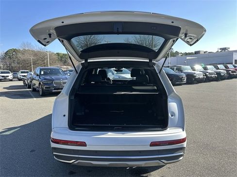 Used 2022 Audi Q7 3.0T Premium Plus image 34