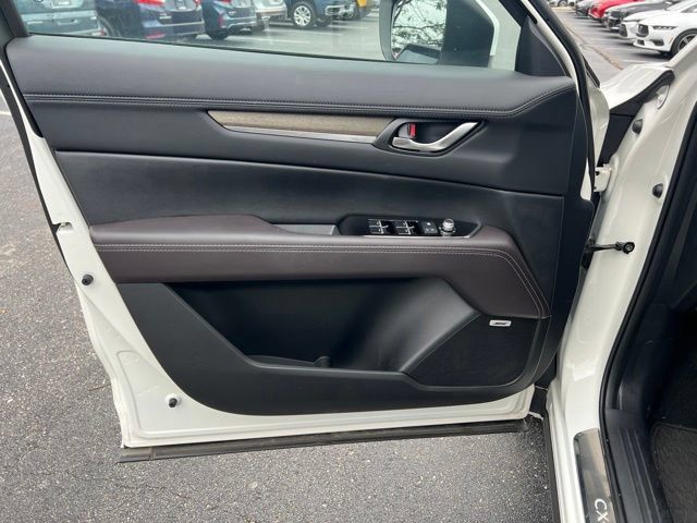 Used 2025 MAZDA CX-5 Signature AWD/4WD image 28