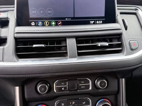 Used 2021 Chevrolet Tahoe LT w/ LT Signature Package RWD image 6