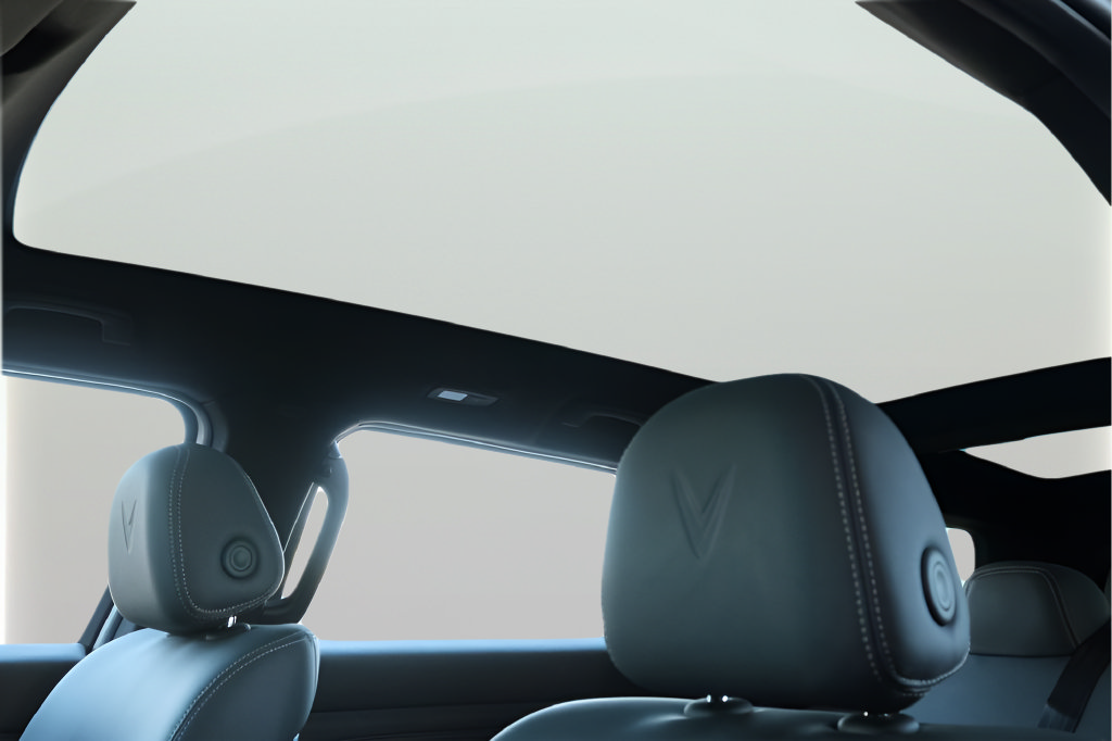 New 2024 VinFast VF 9 Plus AWD/4WD image 8