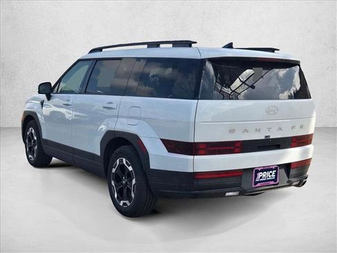 Used 2025 Hyundai Santa Fe SEL image 7