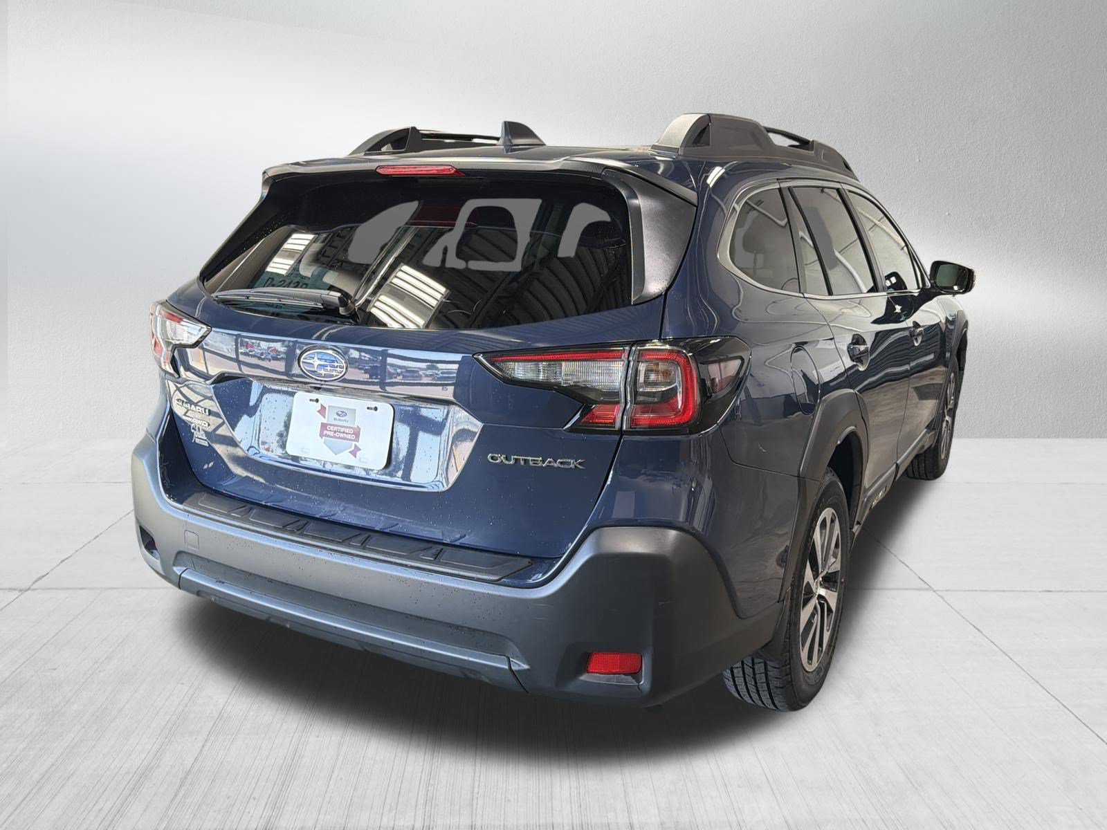 Certified 2025 Subaru Outback Premium AWD/4WD image 7