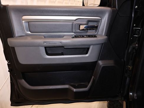 Used 2017 RAM 2500 Big Horn AWD/4WD image 11