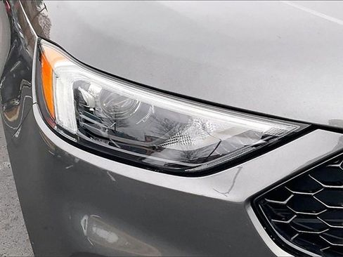 Used 2020 Ford Edge ST-Line image 29