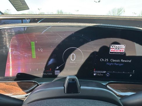 Certified 2024 Cadillac Escalade ESV Premium Luxury Platinum w/ Heavy-Duty Trailer Package image 14