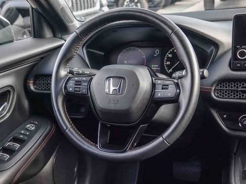 Used 2025 Honda HR-V Sport image 14
