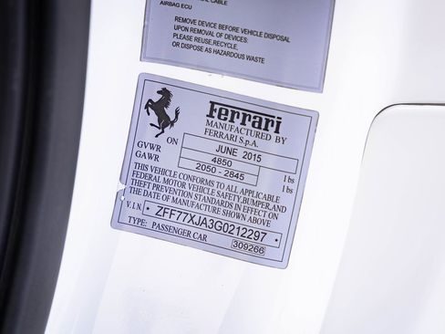 Used 2016 Ferrari California T image 33