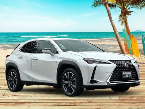 Used 2022 Lexus UX 200 w/ Accessory Package (Z2) image 8