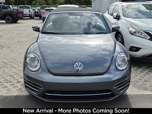 Used 2019 Volkswagen Beetle 2.0T S image 2