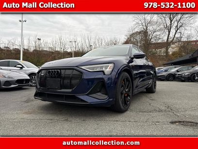 Used 2022 Audi e-tron Premium Plus w/ Premium Plus Package