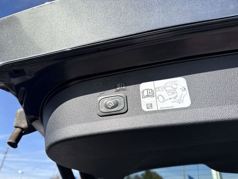 Used 2019 Ford Escape Titanium w/ U0J03 - Titanium Tow Package image 44