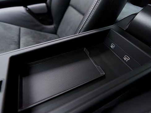 Used 2024 Porsche 911 Turbo S image 60