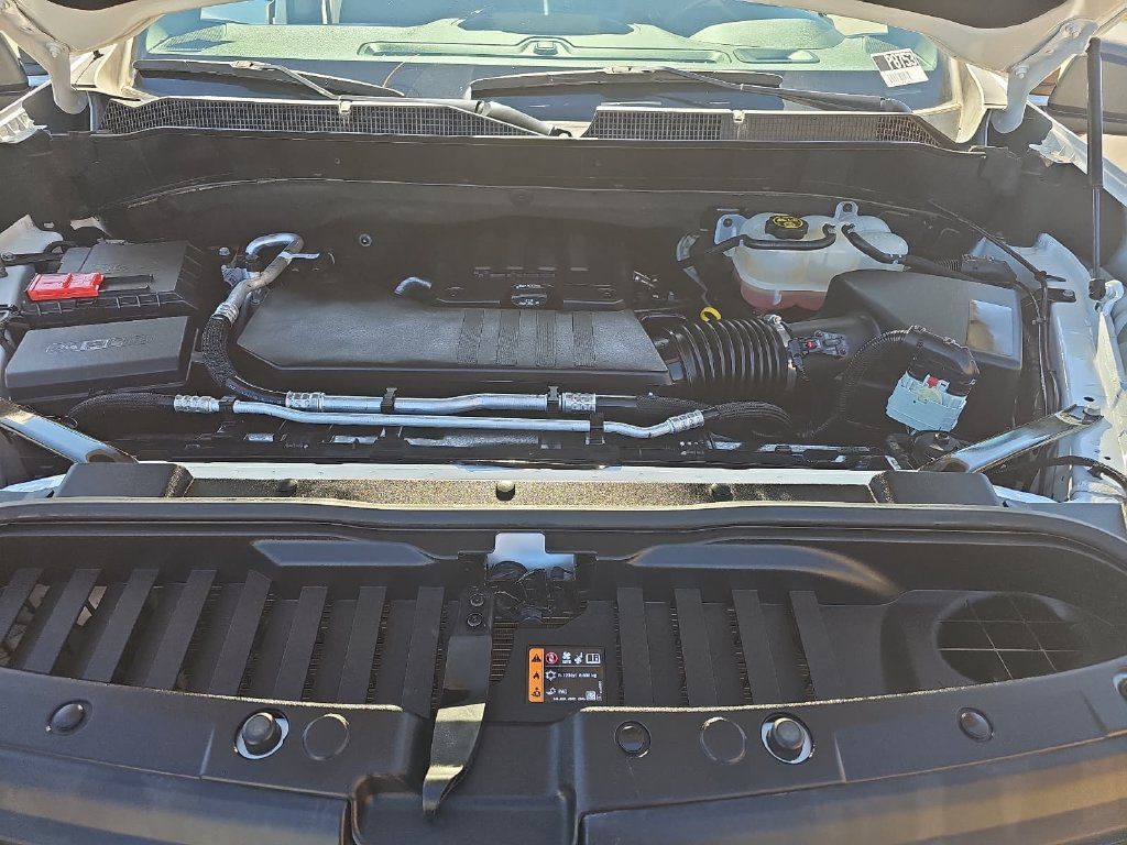 Used 2024 Chevrolet Silverado 1500 Custom RWD image 31