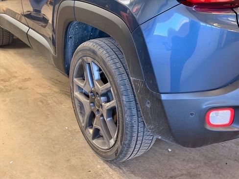 Used 2021 Jeep Renegade Latitude w/ Convenience Group image 23