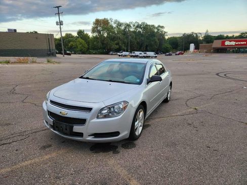 Used 2012 Chevrolet Malibu LS w/ LS Uplevel Package image 7