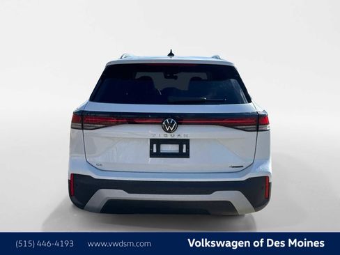 New 2026 Volkswagen Tiguan SE image 5