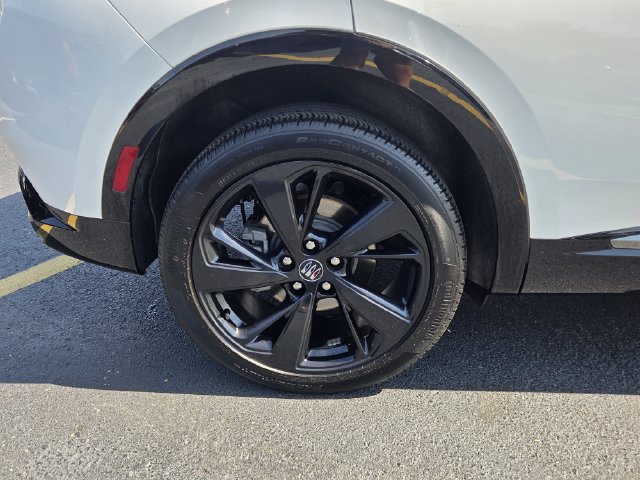 Certified 2024 Buick Envision Sport Touring AWD/4WD image 9