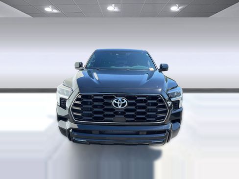 Certified 2023 Toyota Sequoia Platinum AWD/4WD image 6
