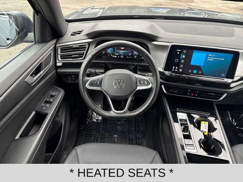 Used 2025 Volkswagen Atlas Cross Sport SE AWD/4WD image 13