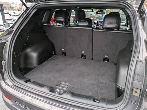 Certified 2023 Jeep Compass Limited image 26