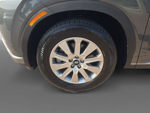 Used 2025 Hyundai Palisade SEL FWD image 9