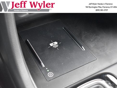 New 2025 Honda Pilot Touring image 22