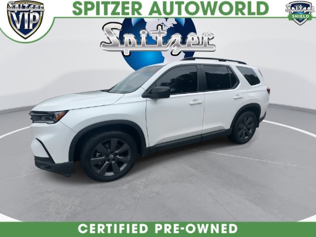 Used 2025 Honda Pilot Sport image 6