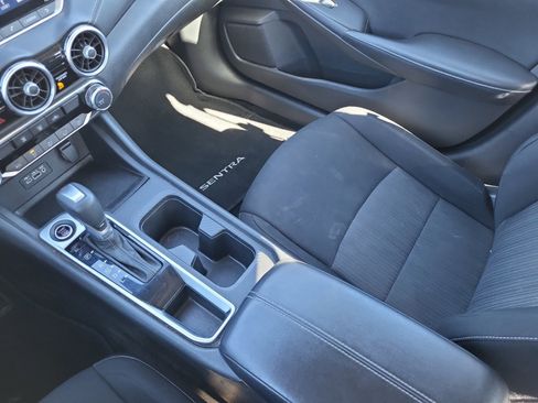 Used 2023 Nissan Sentra SV image 16