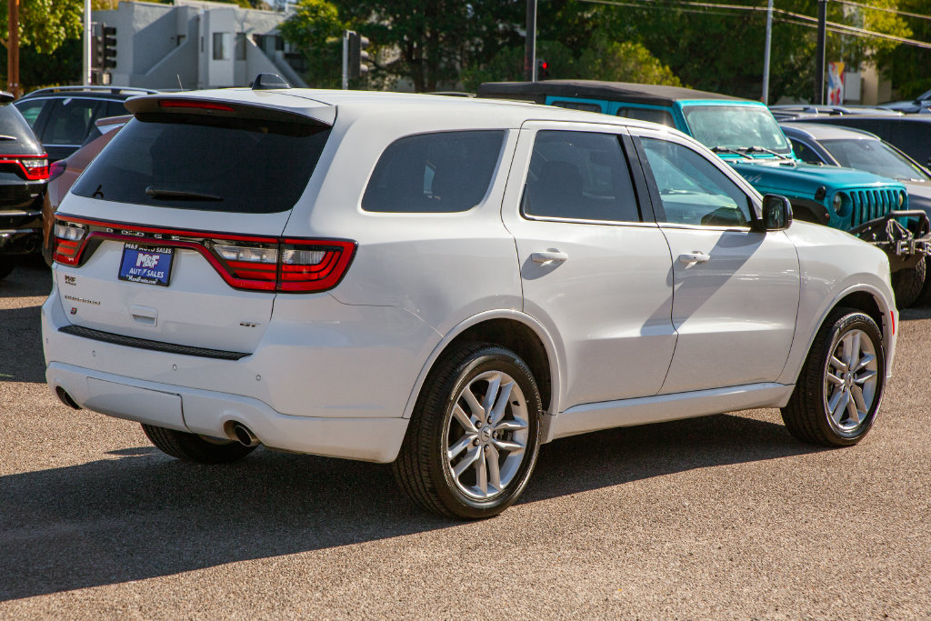 Used 2025 Dodge Durango GT AWD/4WD image 3