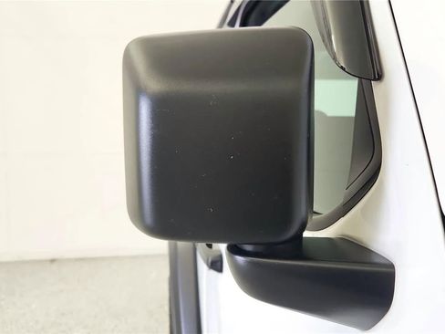 Used 2022 Jeep Wrangler Sport AWD/4WD image 18