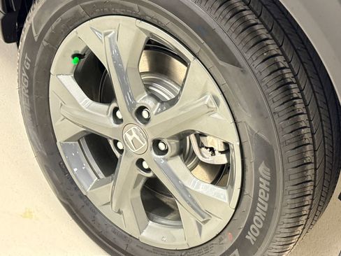 New 2026 Honda HR-V LX image 10