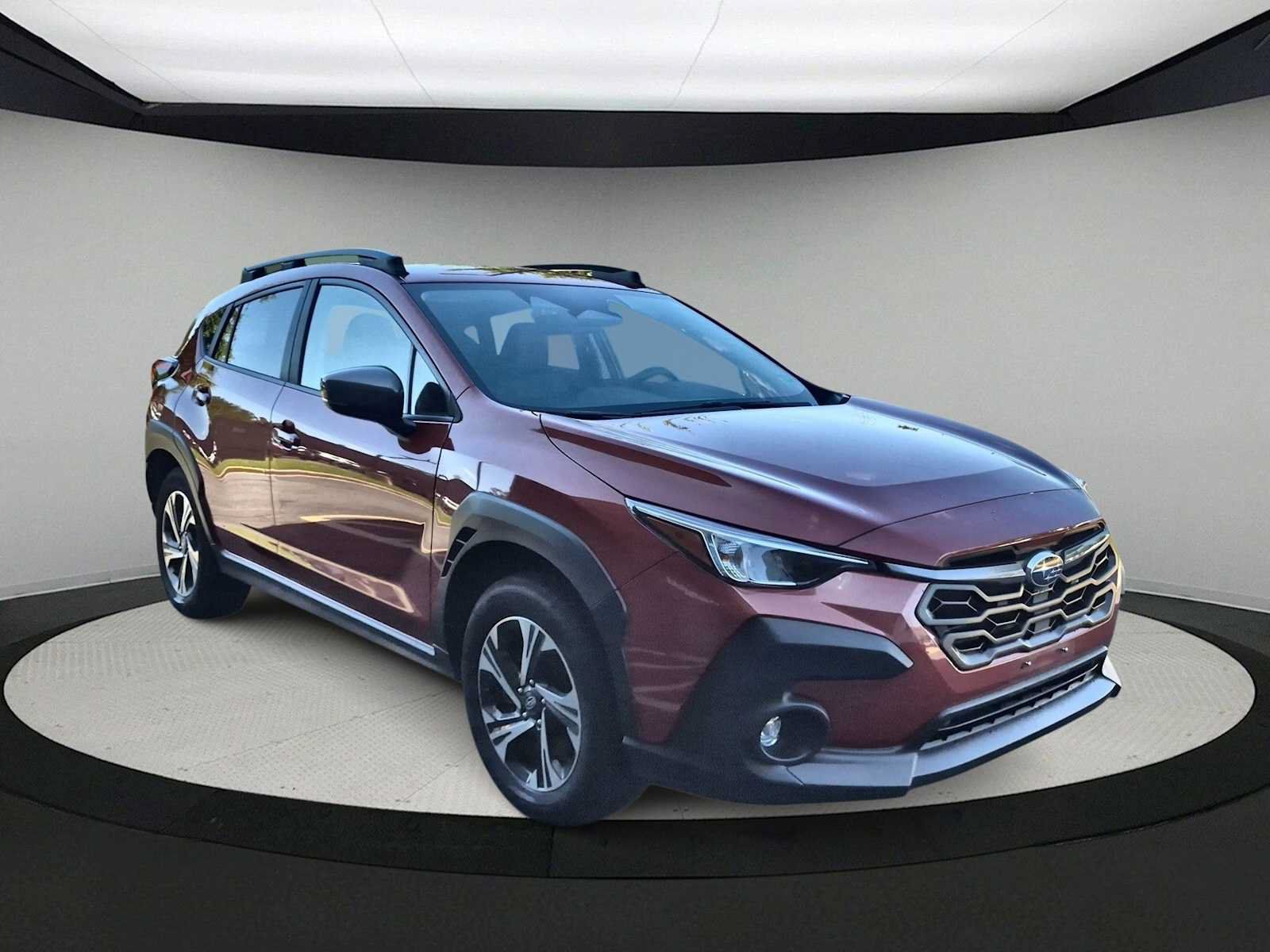 Used 2024 Subaru Crosstrek 2.0i Premium AWD/4WD image 2