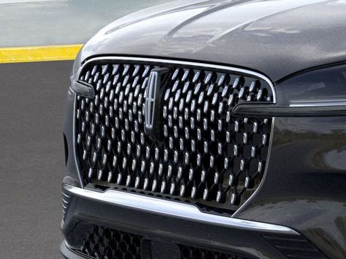 New 2026 Lincoln Aviator Reserve image 17