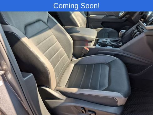 Used 2022 Volkswagen Atlas Cross Sport SEL Premium R-Line AWD/4WD image 22
